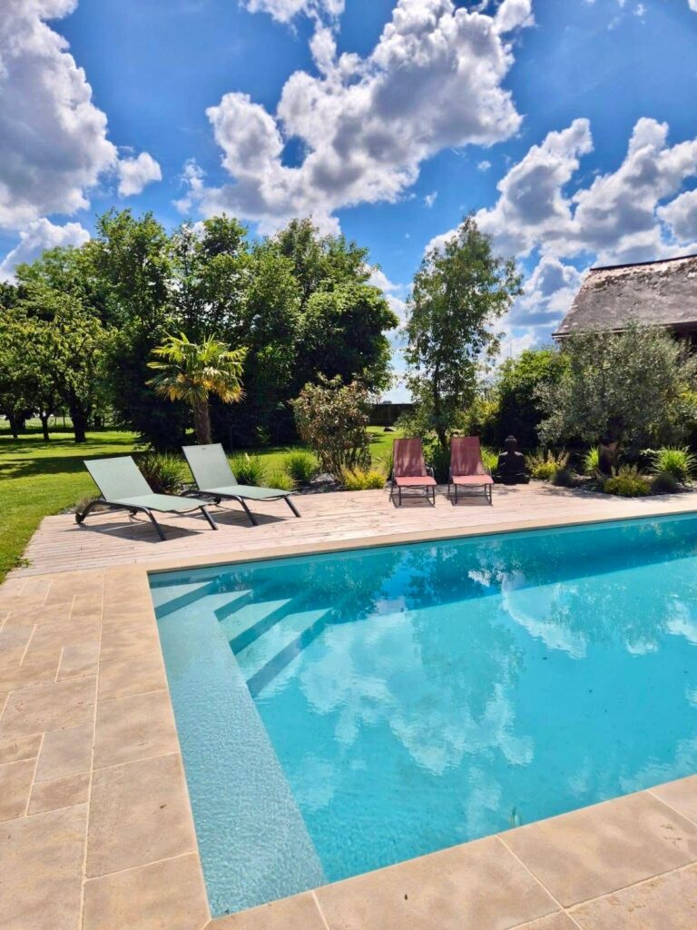 piscine avec marches